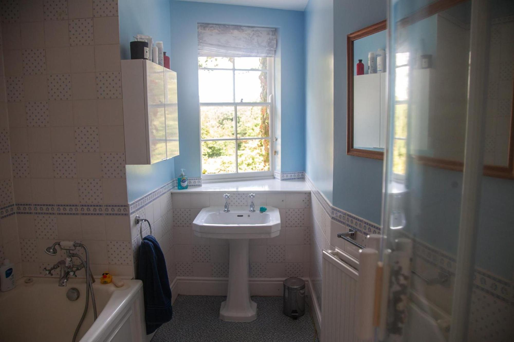 Clemenstone House B&B Cowbridge Exterior photo